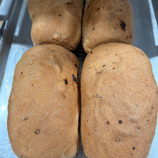 Whole Wheat Raisin Bread